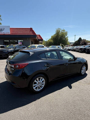 2017 Mazda MAZDA3 Sport