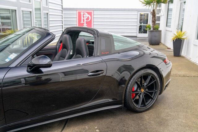 2018 Porsche 911 5