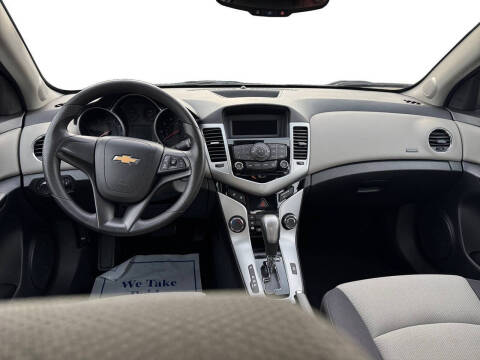 2014 Chevrolet Cruze LS Auto
