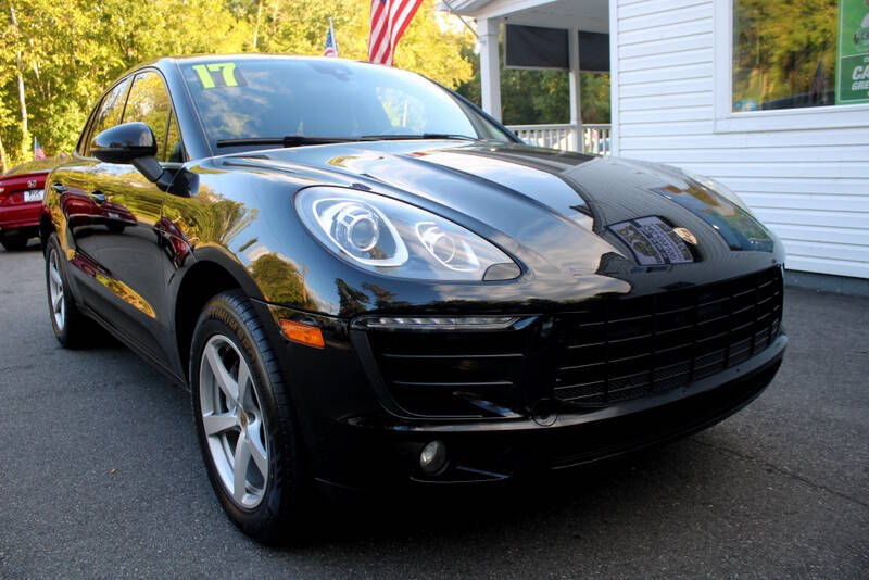 2017 Porsche Macan