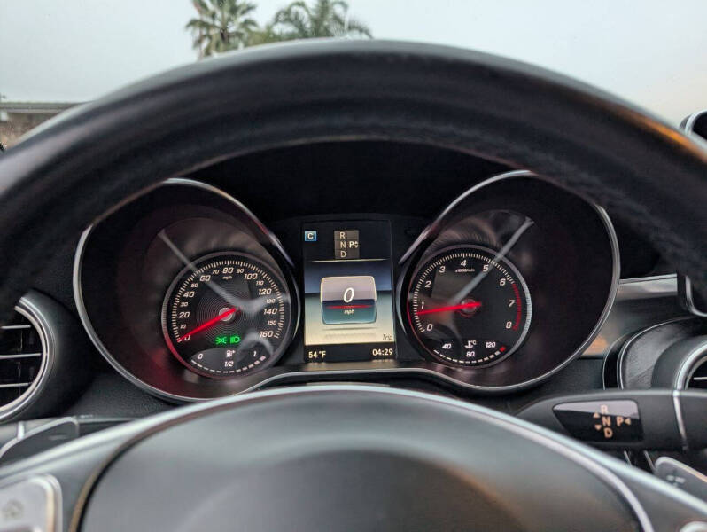 2016 Mercedes-Benz C-Class