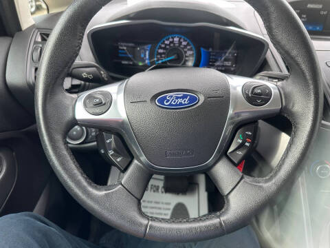 2017 Ford C-MAX Hybrid SE