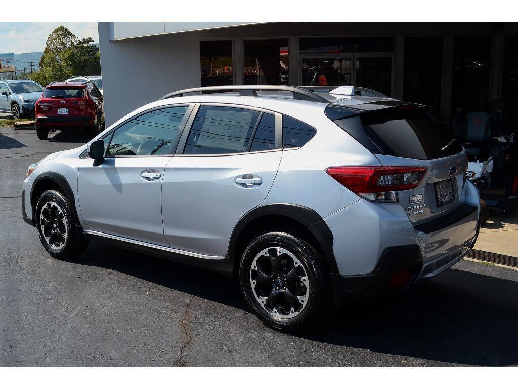 2021 Subaru Crosstrek for sale at EARL DUFF PRE-OWNED CENTER in Harriman, TN