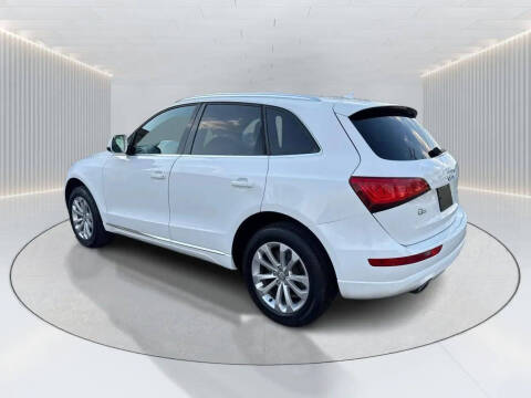 2013 Audi Q5 2.0T quattro Premium