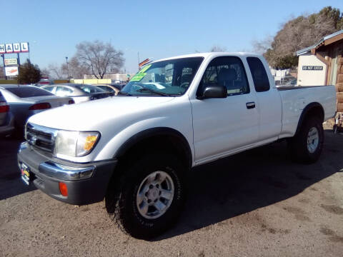 2000 Toyota Tacoma for sale at Larry's Auto Sales Inc. in Fresno CA
