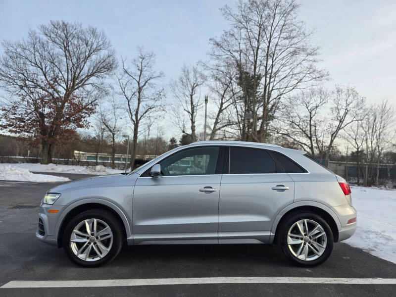 2017 Audi Q3 2.0T quattro Premium Plus