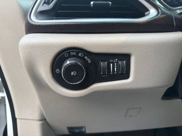 2018 Chrysler Pacifica Touring L