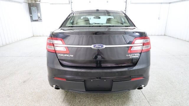 2017 Ford Taurus Limited