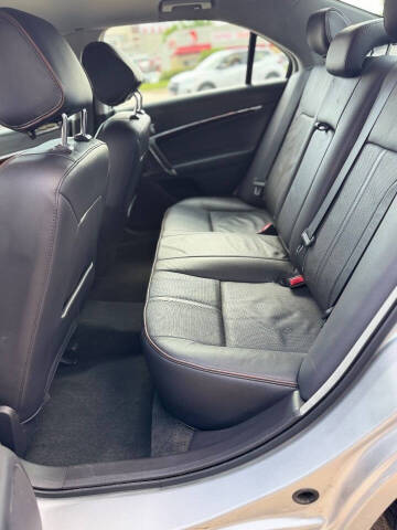 2012 Lincoln MKZ