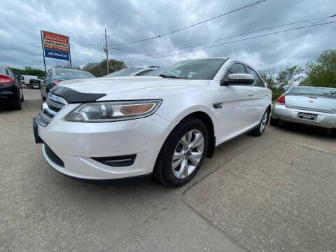 2012 Ford Taurus SE