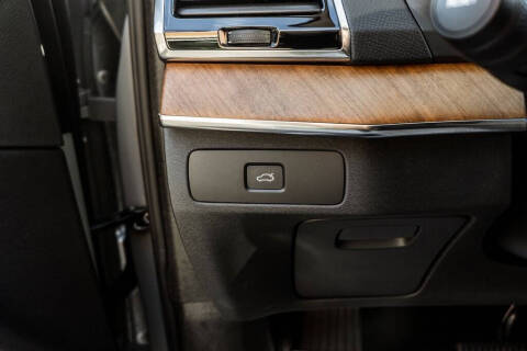 2025 Volvo XC90 B6 Plus Bright Theme 7P