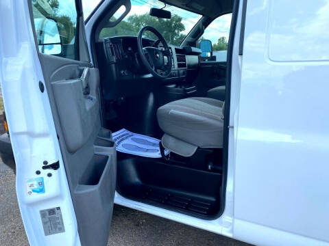 2019 Chevrolet Express 2500