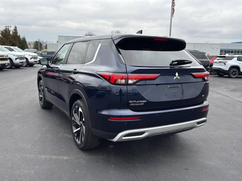 2022 Mitsubishi Outlander SE