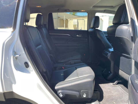 2016 Toyota Highlander Limited