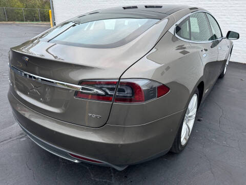 2015 Tesla Model S 85D