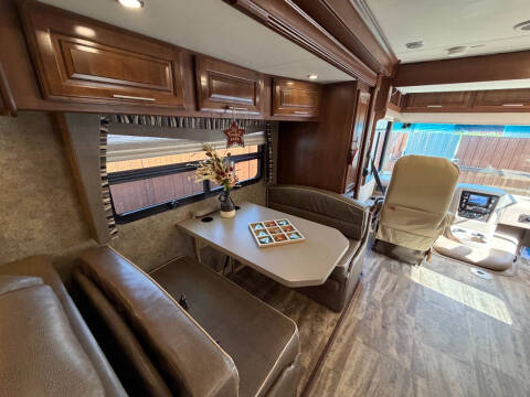 2015 Forest River Georgetown 335DS