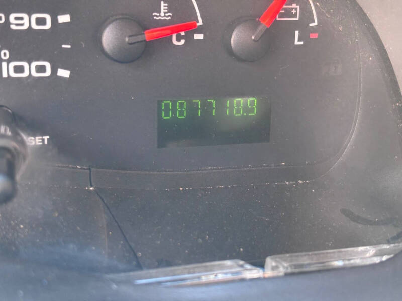 2005 Ford E-Series E-350 SD