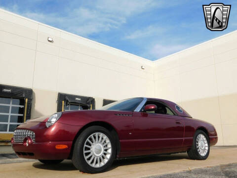 2004 Ford Thunderbird Deluxe