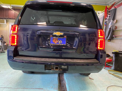 2018 Chevrolet Suburban LS