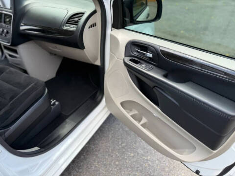 2020 Dodge Grand Caravan