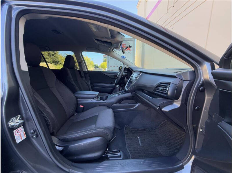 2020 Subaru Outback