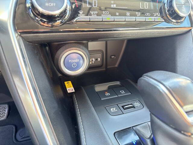 2021 Toyota Venza LE