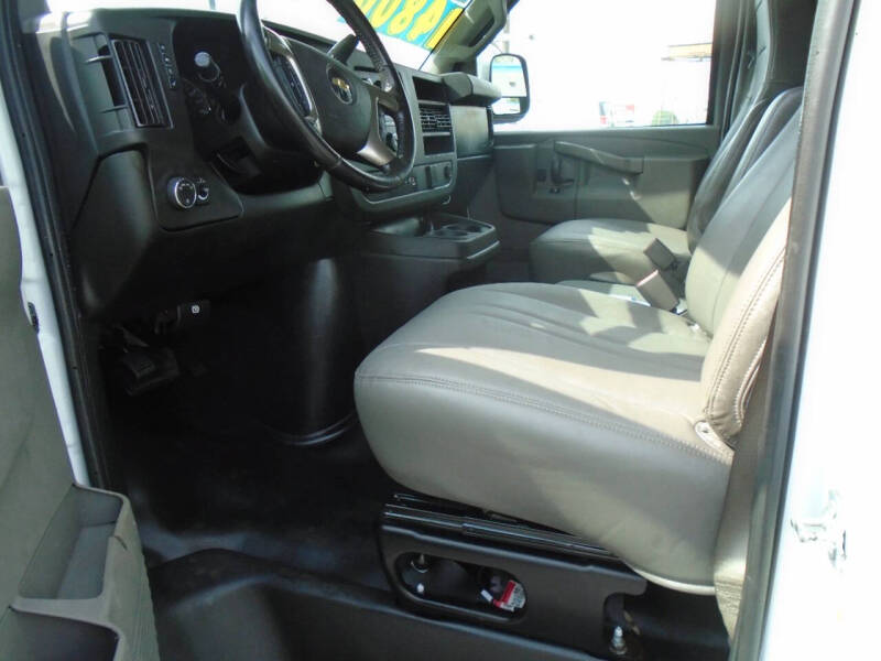 2019 Chevrolet Express 2500
