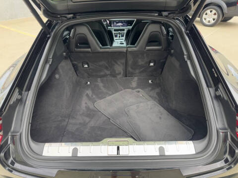 2020 Porsche Panamera 4