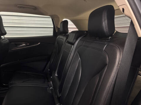 2022 Lincoln Nautilus Standard