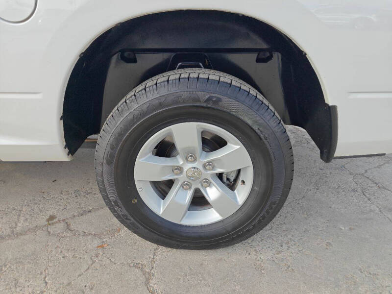 2023 RAM 1500 Classic SLT