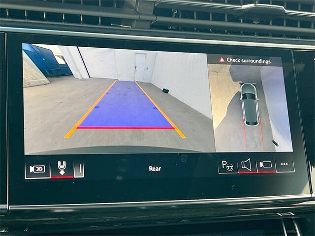 2025 Audi Q8 quattro Prestige 55 TFSI