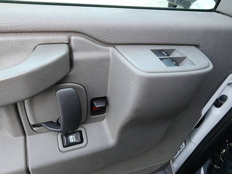 2018 Chevrolet Express 2500