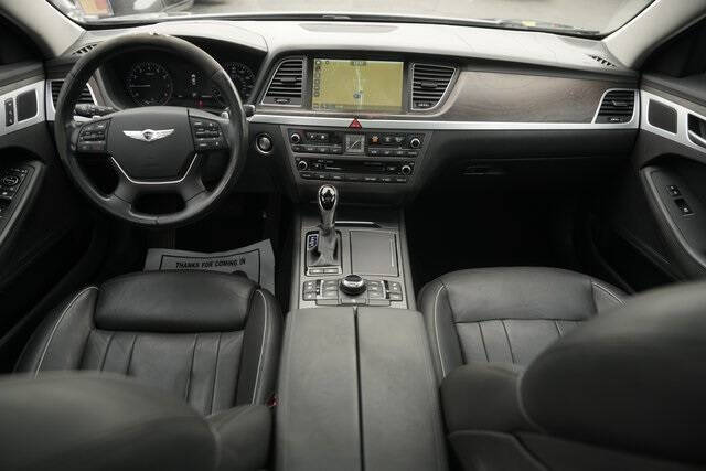 2015 Hyundai Genesis