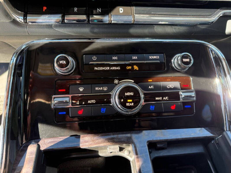 2020 Lincoln Navigator L Reserve