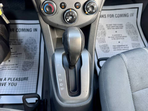 2015 Chevrolet Sonic LT Auto