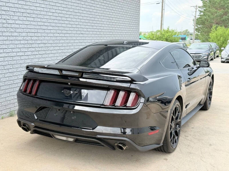 2019 Ford Mustang EcoBoost