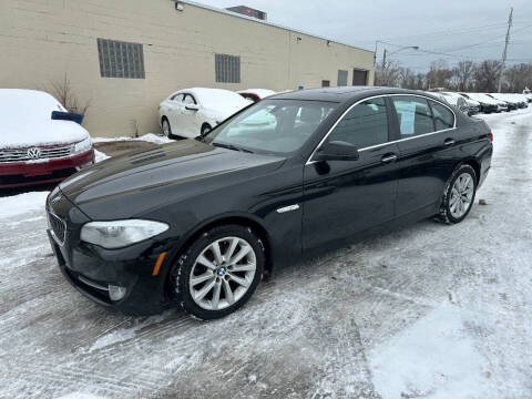 2013 BMW 5 Series 528i xDrive