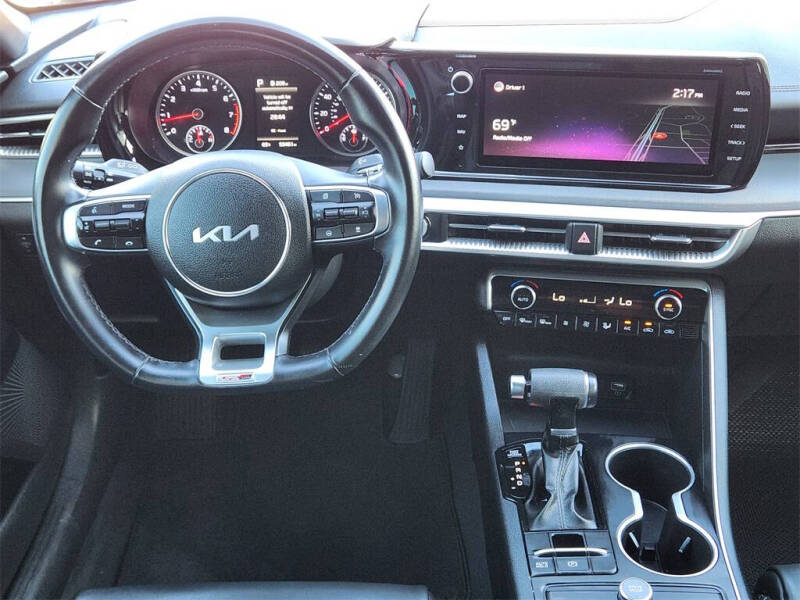 2022 Kia K5