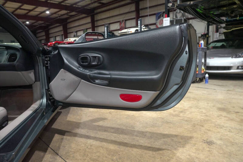 2003 Chevrolet Corvette