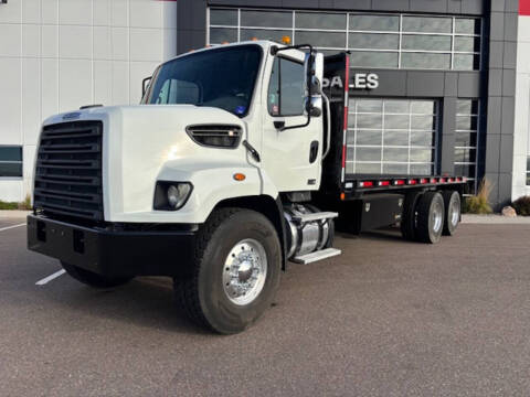 2013 Freightliner 108 SD