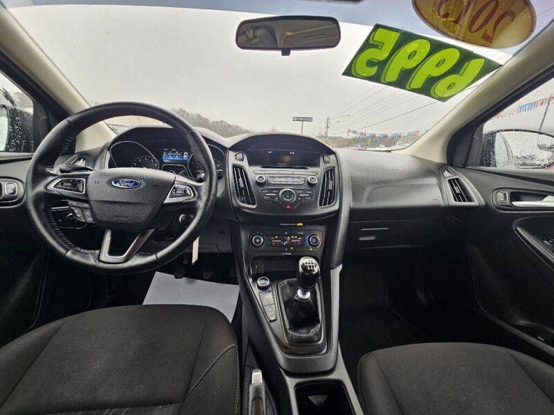 2015 Ford Focus SE