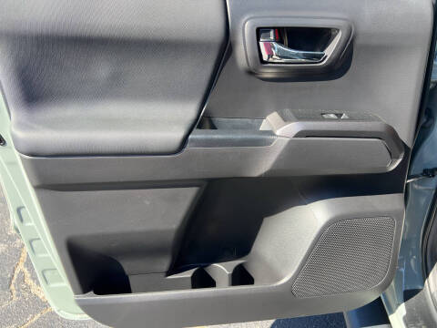 2022 Toyota Tacoma TRD Off-Road