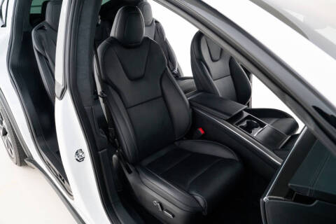 2022 Tesla Model X Plaid