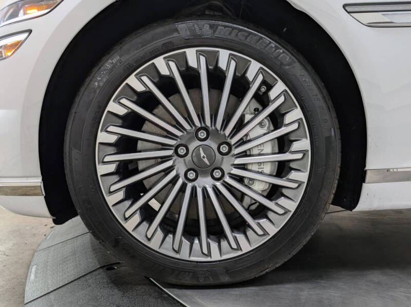 2024 Genesis Electrified G80 Advanced