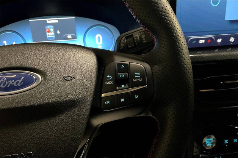 2023 Ford Escape ST-Line Elite