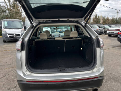 2016 Ford Edge Titanium