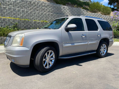 2008 GMC Yukon for sale at CALIFORNIA AUTO GROUP in San Diego CA