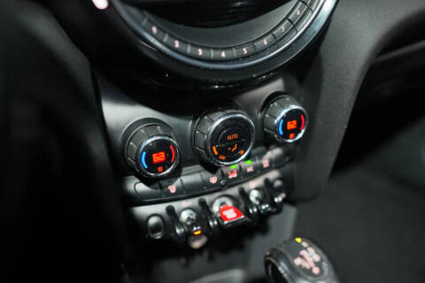 2016 MINI Hardtop 4 Door Cooper