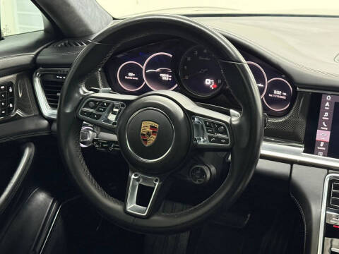 2019 Porsche Panamera Turbo