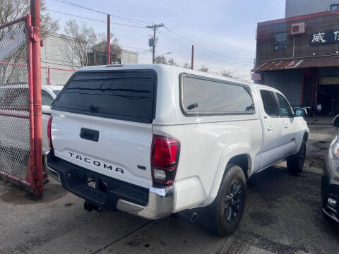 2023 Toyota Tacoma SR5 V6